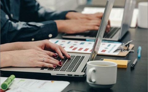 网上办理的流量卡为什么要首充？